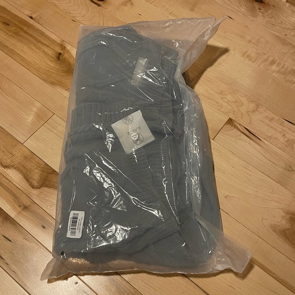 Taylor Swift Tortured Poets Department Grey Cardigan - Picture 3 of 4